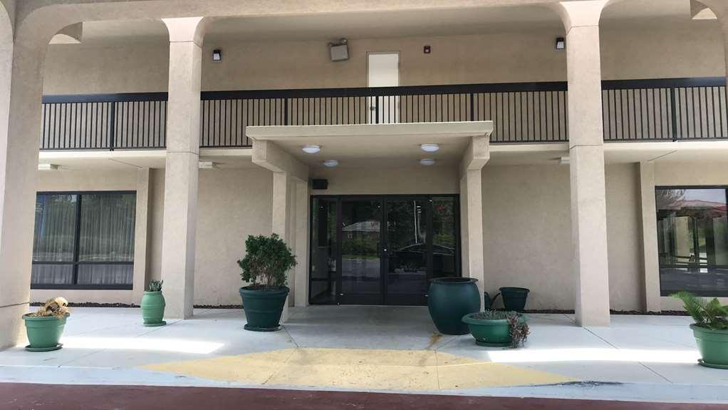 Dublin Inn And Suites Exterior foto