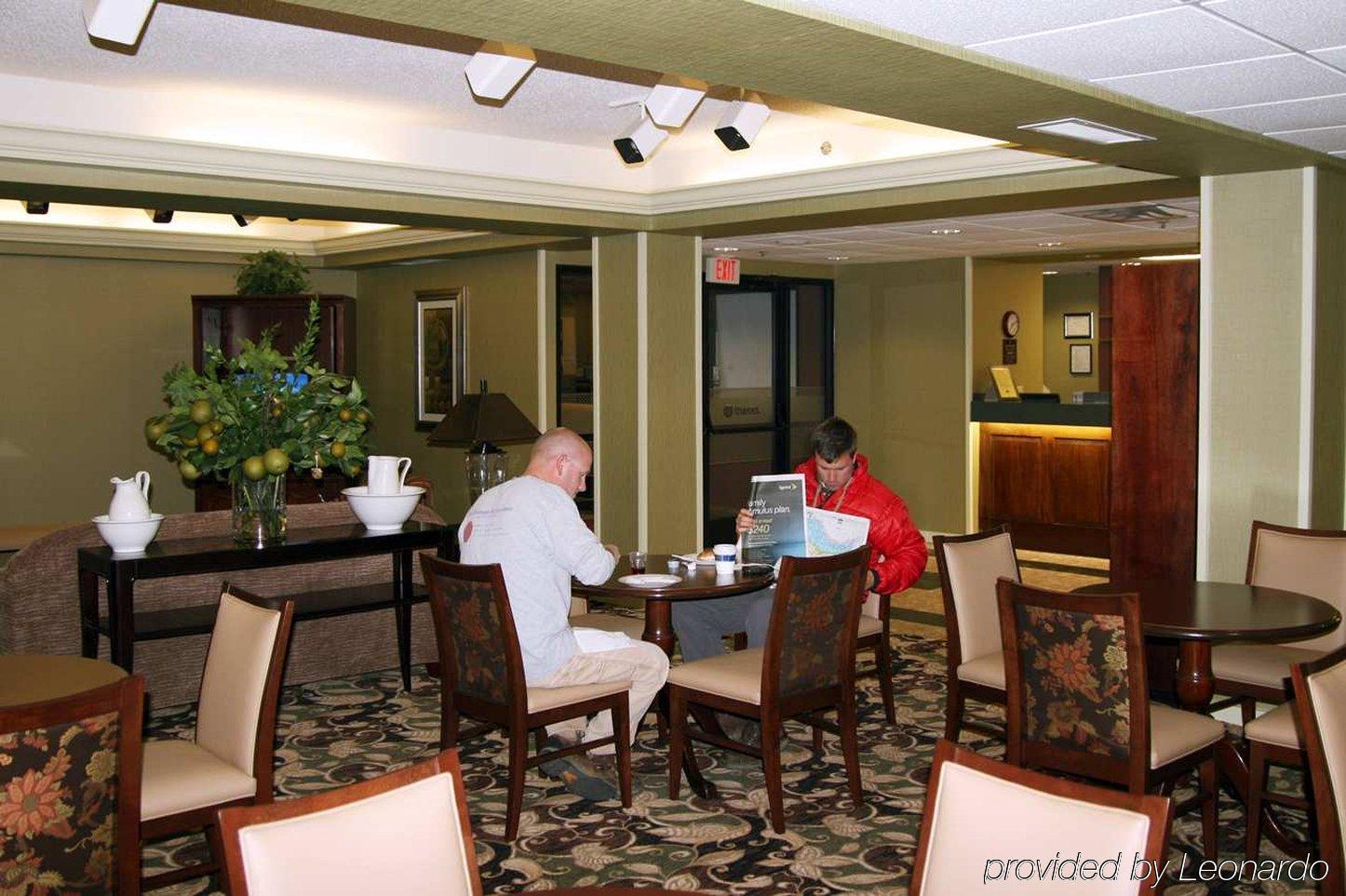 Dublin Inn And Suites Restaurante foto