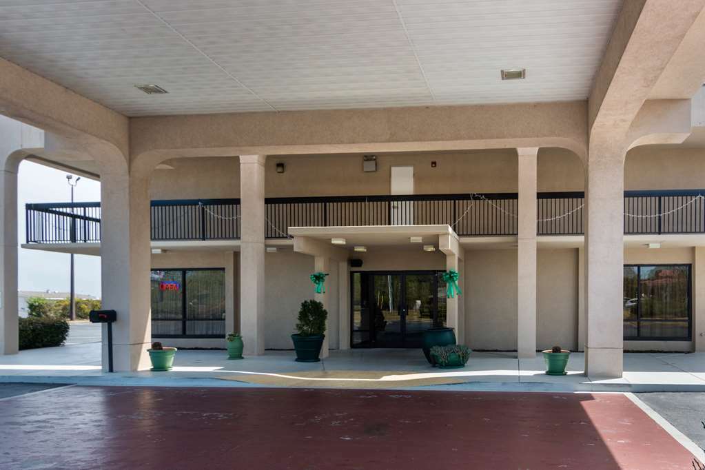 Dublin Inn And Suites Exterior foto